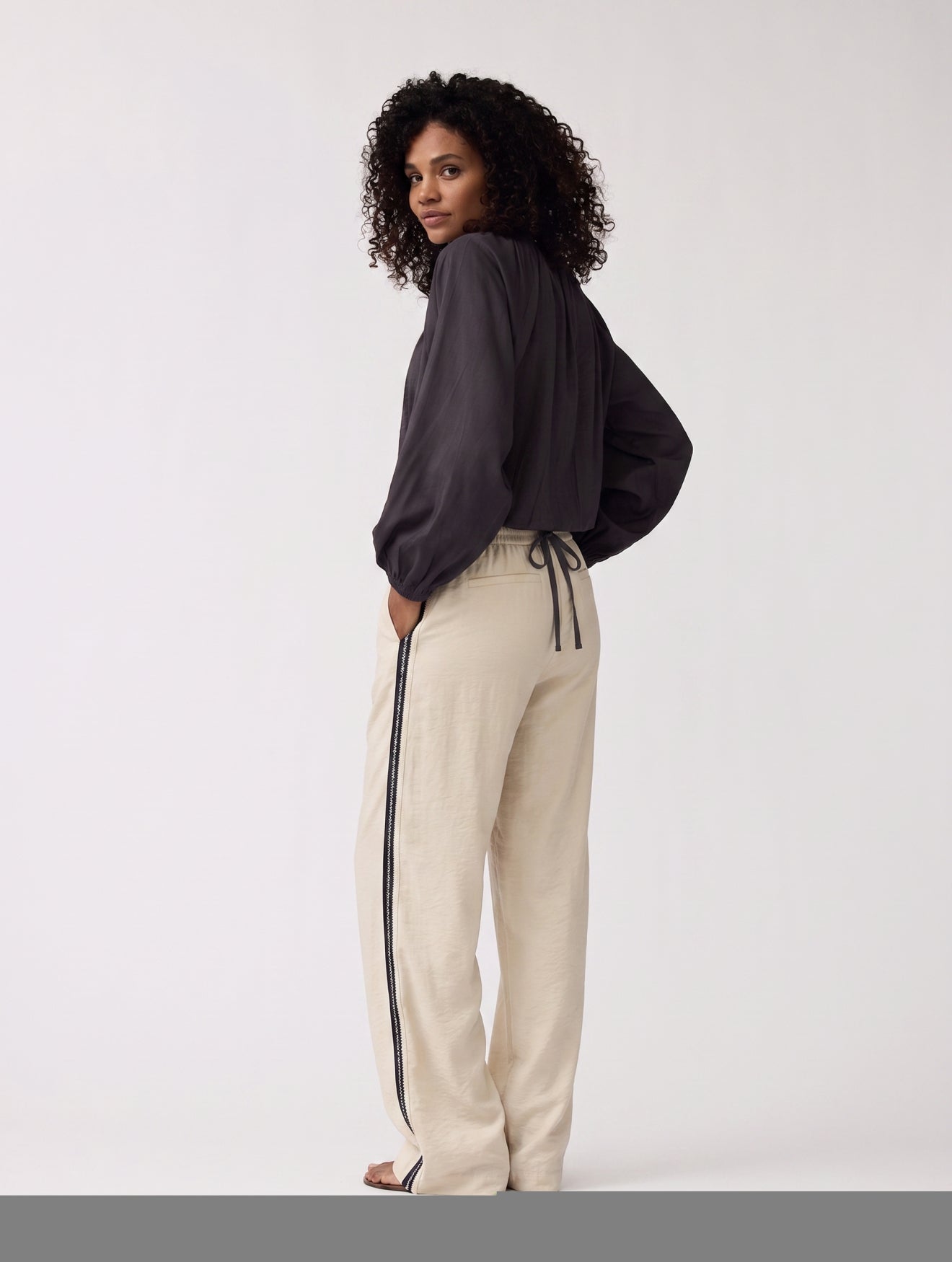 Pants Lou | Oatmeal