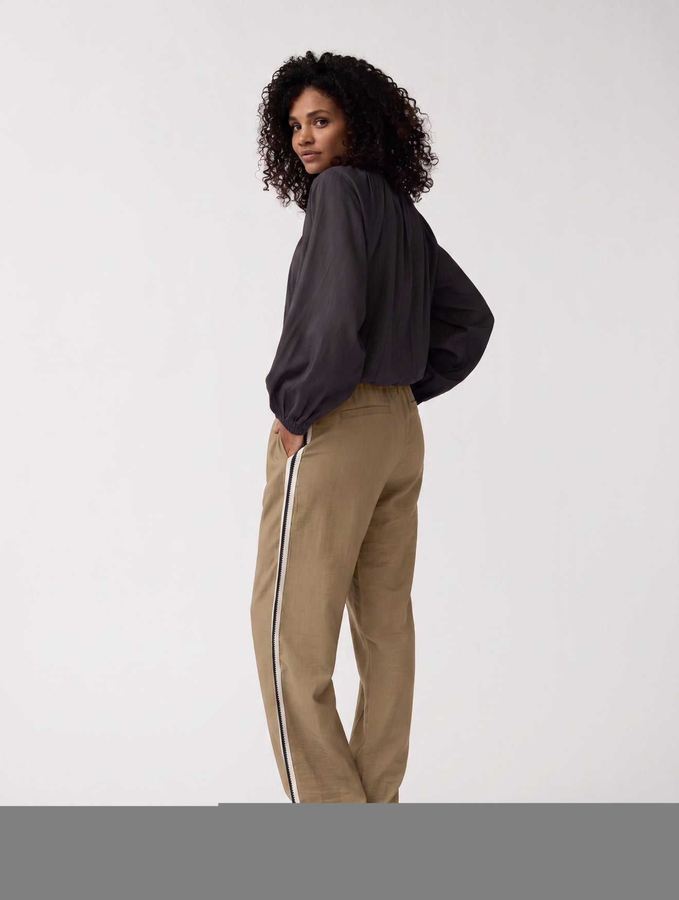 Pants Lou | Oatmeal
